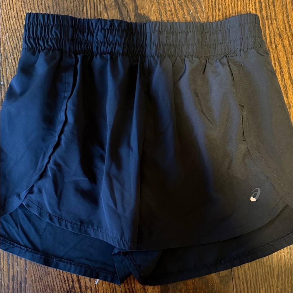 Asics Women's Black Athletic Shorts